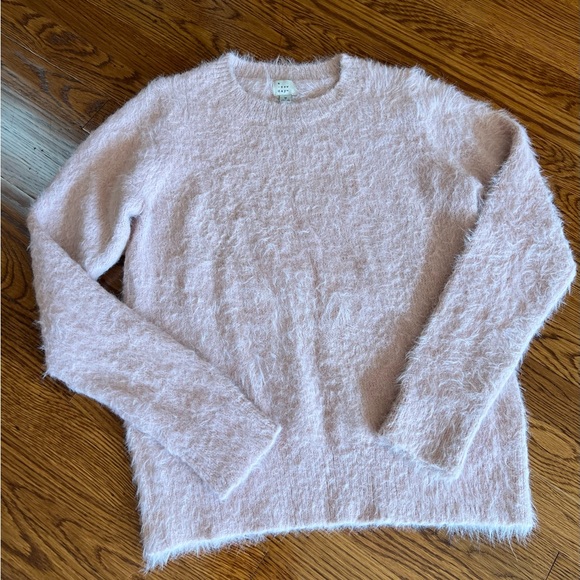 A New Day Fuzzy Light Pink Sweater - Picture 6 of 11